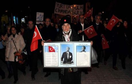 Çanakkale'de Zafer Coşkusu Gece De Sürdü