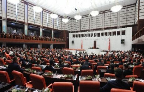 Milletvekili Seçilme Yaşı Değişiyor!