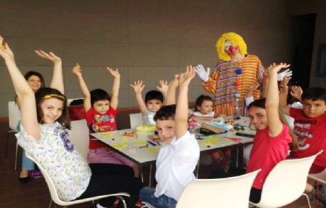 Minikler Bilkent Station Vagonunda Eğleniyor!