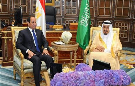 Sisi: Türkiye İçişlerimize Karışmayı Bırakmalı