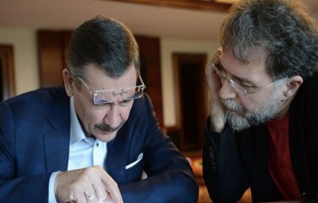Ahmet Hakan'dan Gökçek'e 'öğüt'