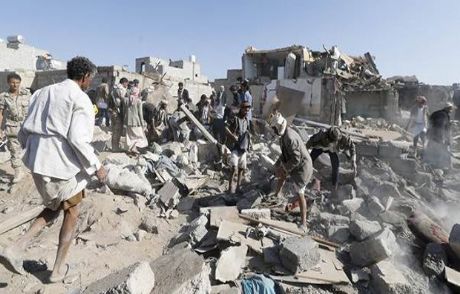 Arap Ülkelerinden Yemen'e Hava Saldırısı