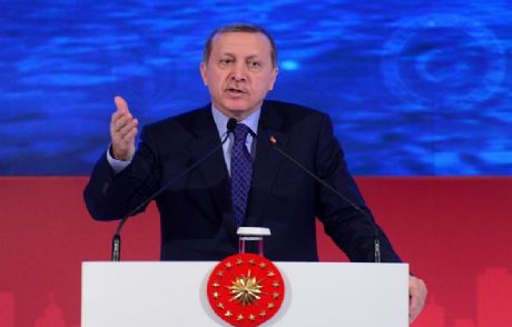 Erdoğan'a 'afişli Hakaret'e Para Cezası