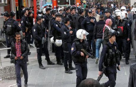 Ölen Pkk'lıları Anma Etkinliğinde Gerginlik