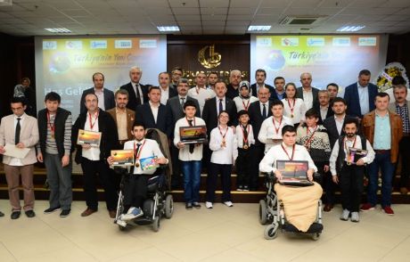 'engelsiz Çizer Ödülleri' Sahiplerini Buldu