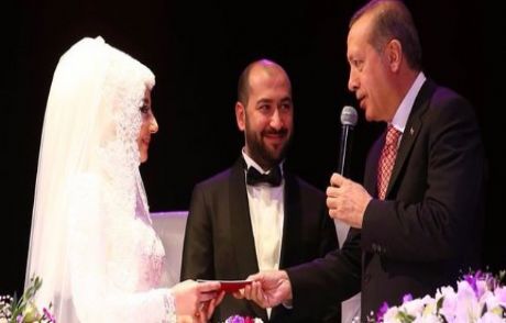Cumhurbaşkanı Erdoğan Nikah Şahidi Oldu