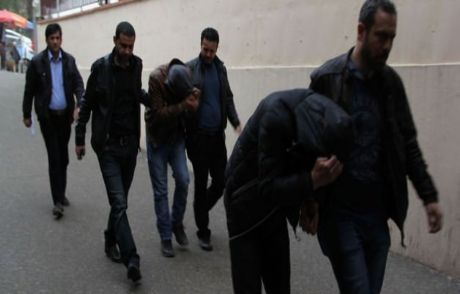 Adıyaman'da 3 Kişi Tutuklandı