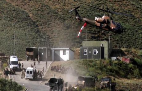 Ağrı'da Pkk Askerlere Ateş Açtı