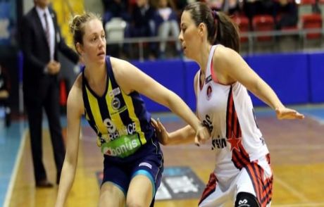 Fenerbahçe Deplasmanda Rahat Kazandı