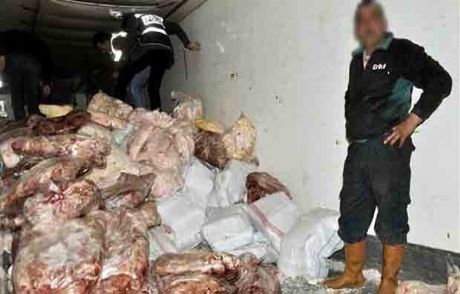 Afyonkarahisar'da 16 Ton Kaçak Et Bulundu