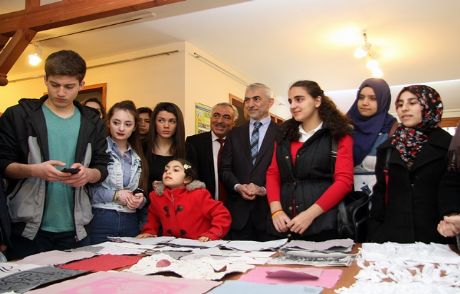 Gençlerin 'kağıt Üretim' Merakı!