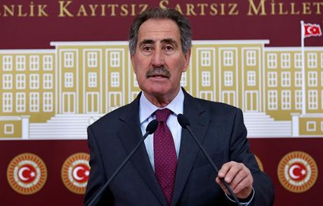 Günay: 27 Nisan Muhtırası Bir Kumpastı