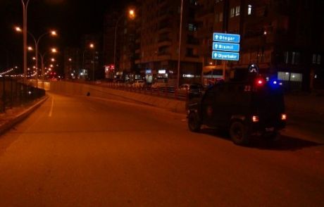 Batman'da Alt Geçitte Şüpheli Poşet Paniği