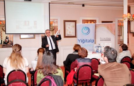 'lekesiz Odalar' Eğitim Seminerleri Devam Ediyor