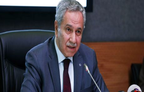 Bülent Arınç O İsme Övgüler Dizdi