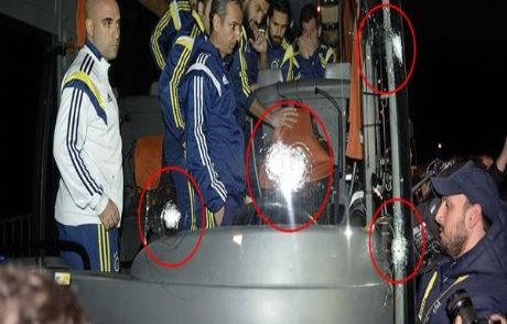 Fenerbahçe Otobüsüne Silahlı Saldırı