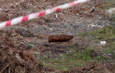 Ümraniye'de Boş Arazide Top Mermisi Bulundu