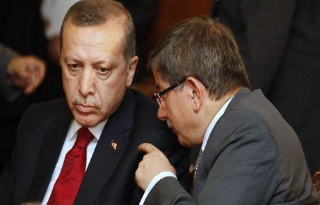 Chp'den Bomba Davutoğlu İddiası