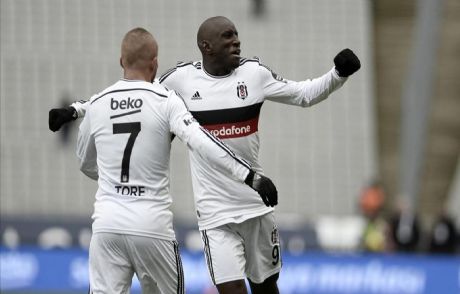 Demba Ba Ve Gökhan Töre'ye Sert Sözler