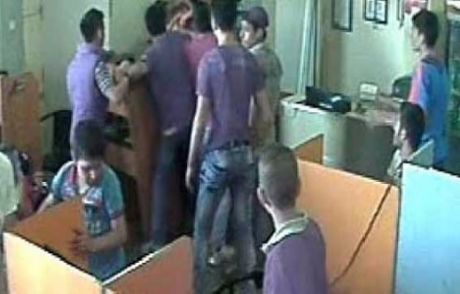 İzmir'de Esnaf Ve Suriyeliler Arasında Gerginlik