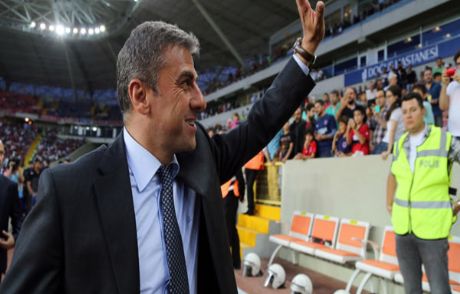 Hamzaoğlu'ndan Muslera'ya Övgü!