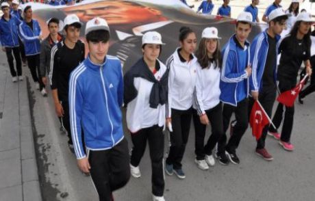 Sivas'ta Gençler Bayramı Kutladı