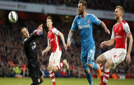 Arsenal'e Evinde Sunderland Darbesi