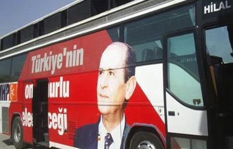 Mhp Seçim Otobüsüne Taşlı Saldırı