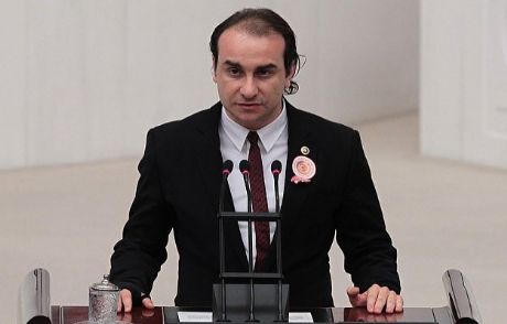 Ahmet Kutalmış Türkeş Ak Parti'den İstifa Etti