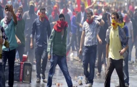 Mkp Üyesi 24 Kişi Adliyede