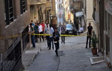 Beyoğlu'nda Art Arda Silah Sesleri