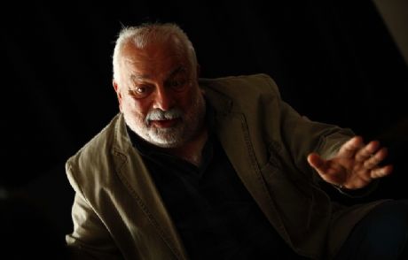 Zeki Alasya Hayatını Kaybetti!