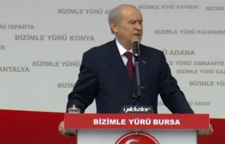 'alın Terinizden Kesilen Paralarla Saray Diktiler'