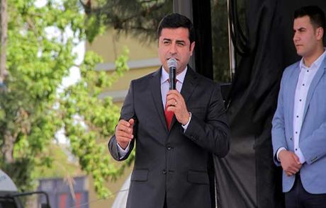 Demirtaş'tan Valiye Tepki