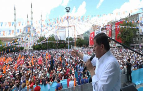 Davutoğlu Müjdeyi Verdi