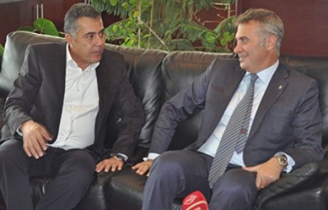 Beşiktaş'tan Hoşcan'a Kutlama