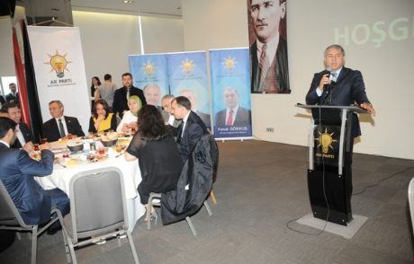 Kağıthaneli İş Adamlarını Seyir Terası'nda Ağırladı 