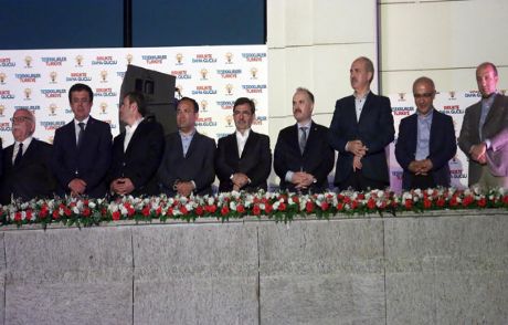 Akp'ye İçeriden Çok Sert Eleştiri