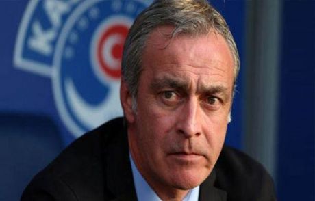 Önder Özen'den Beşiktaş'a Darbe!