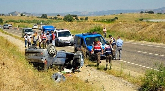 Düğün Konvoyunda Korkunç Kaza: 1 Ölü, 5 Yaralı