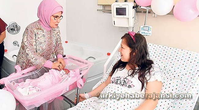 'Anne Adayları Normal Doğum İçin Cesaretlendirilmeli’