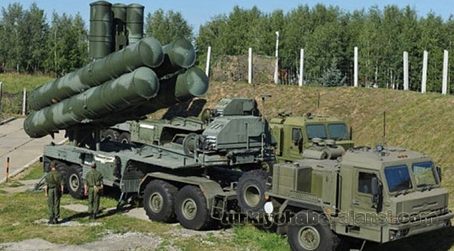 Kremlin: Türkiye S-400'ler İçin Kapora Verdi