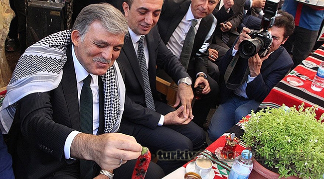 Abdullah Gül'e Şanlıurfa'da Yoğun İlgi