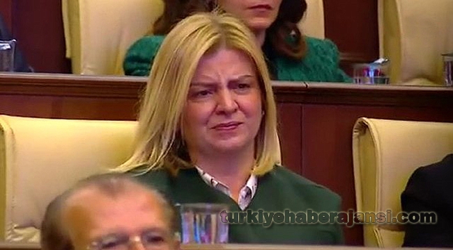 Gökçek'in İstifasına Bu Görüntü Damga Vurdu!