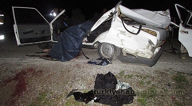 Afyonkarahisar'da Trafik Kazası! 2 Ölü, 2 Yaralı