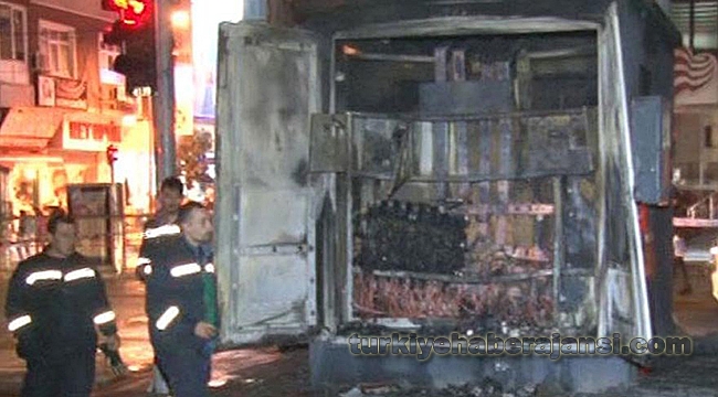 Bahçelievler'de Patlayan Trafo Panik Yarattı