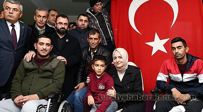 Bakan Kaya'dan Darp Edilen Gazilere Ziyaret