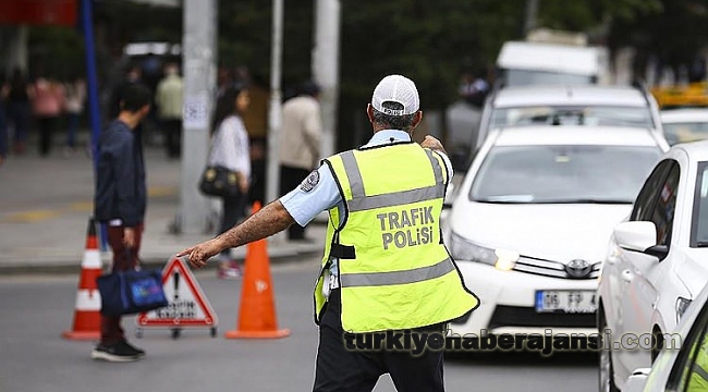 Başkentte Bazı Yollar Trafiğe Kapatılacak