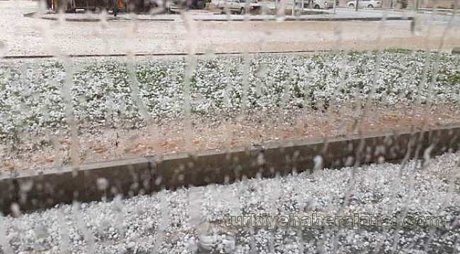 Mersin'de Şiddetli Yağış ve Dolu