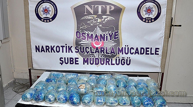 Otomobilin Yakıt Deposundan 22 Kilo Eroin Çıktı